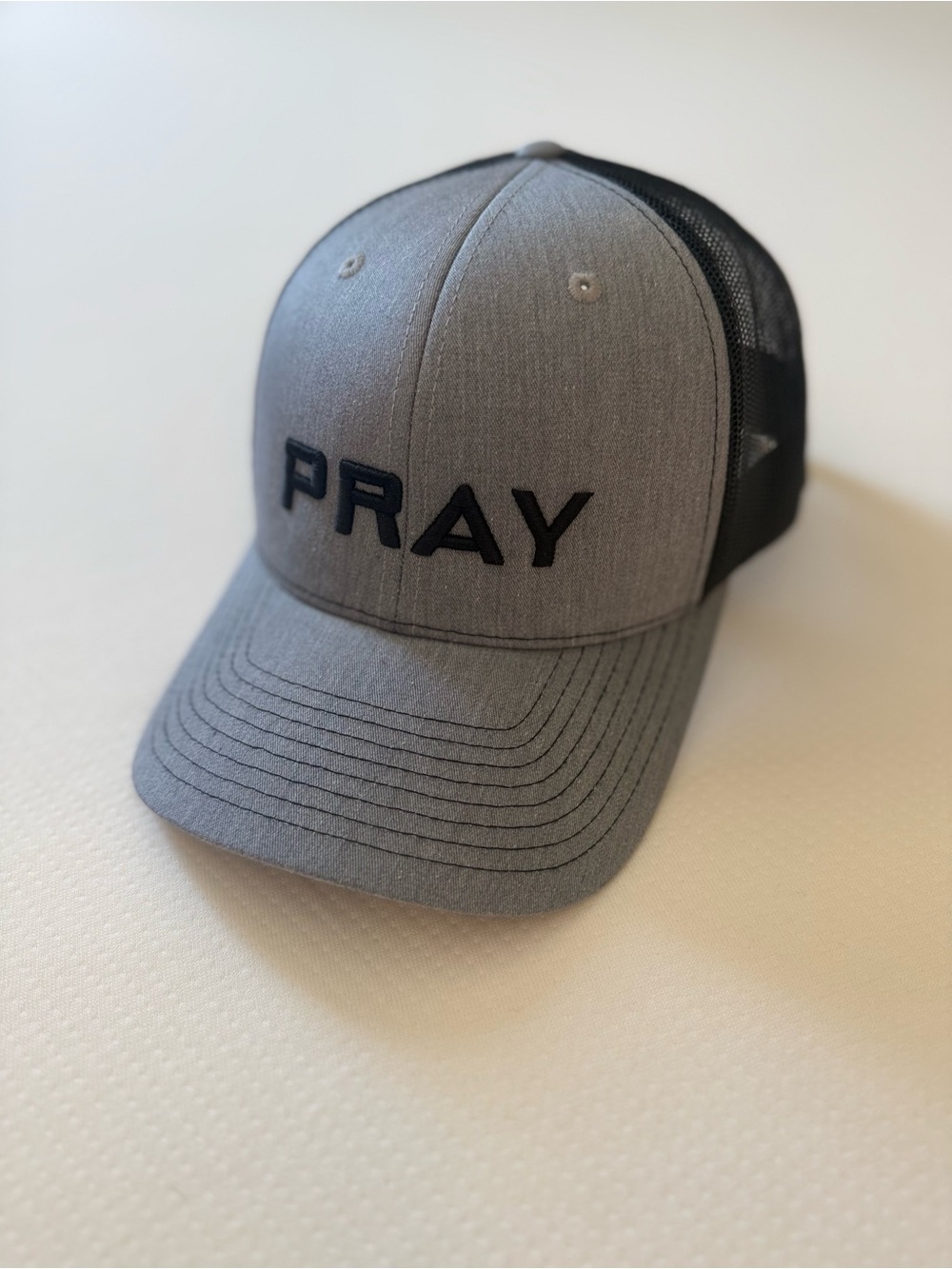Never Worn Unisex Grey Mesh-Back Hat with "PRAY" Embroidery